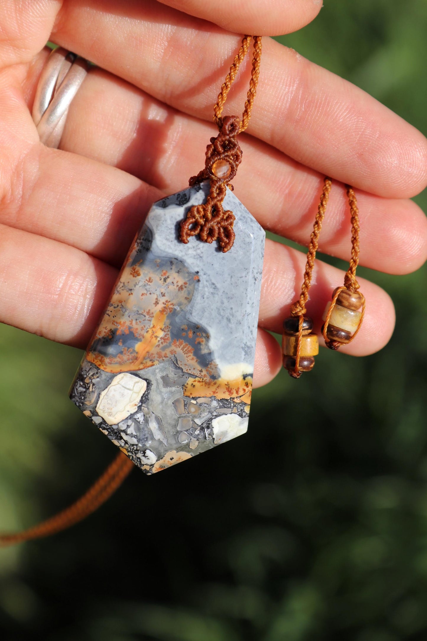 Pendentif en jaspe Maligano