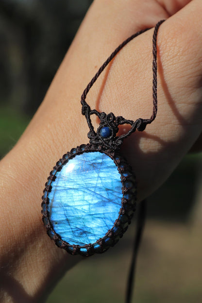 LABRADORITE bleu roi