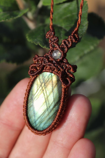 Pendentif en LABRADORITE vert forêt