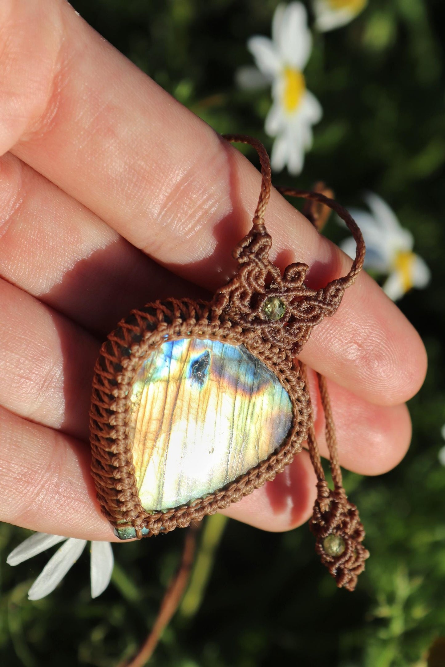 Golden Labradorite pendant with peridot beads