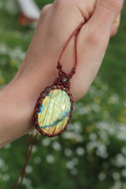 Green Fairytale LABRADORITE jewelry SET, choker & pendant