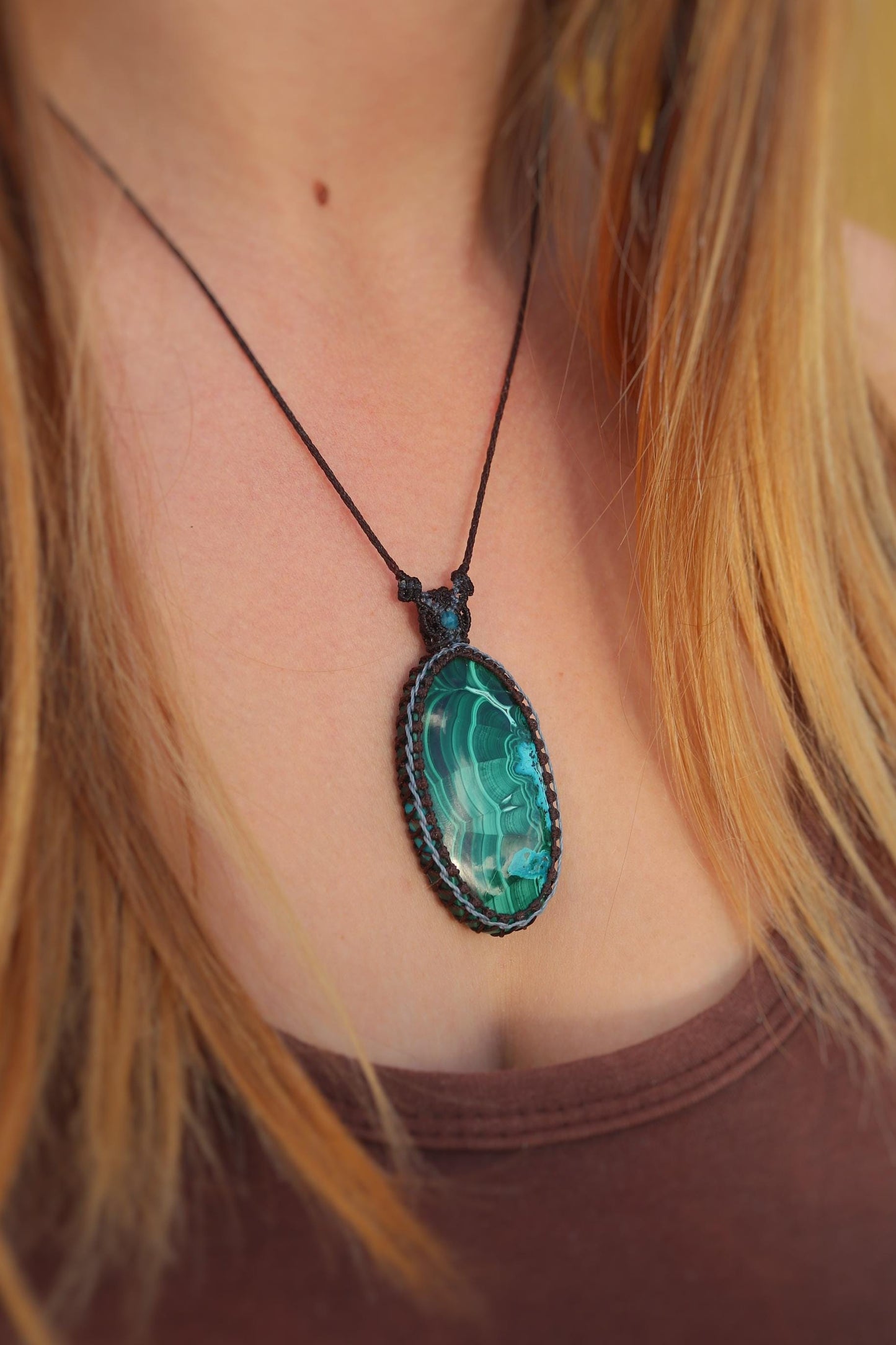 Pendentif en malachite chrysocolle, GRAND 48mm