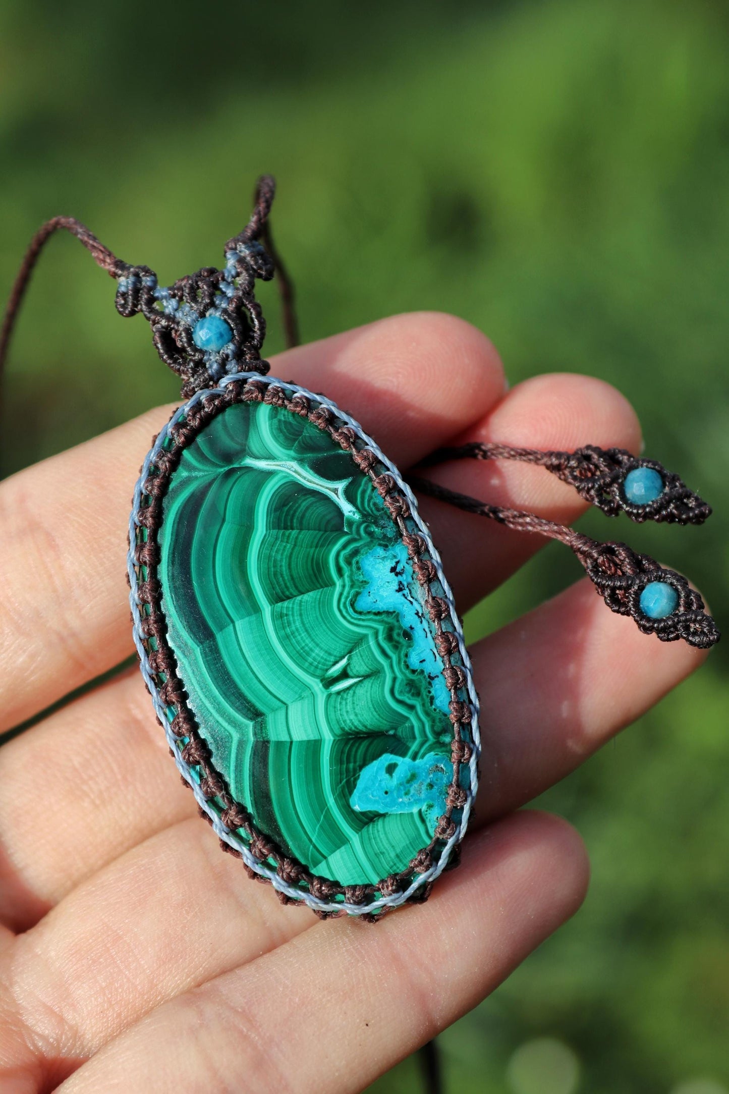 Pendentif en malachite chrysocolle, GRAND 48mm