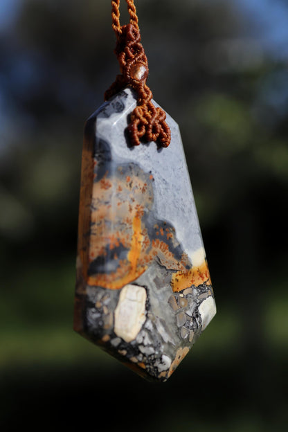Pendentif en jaspe Maligano