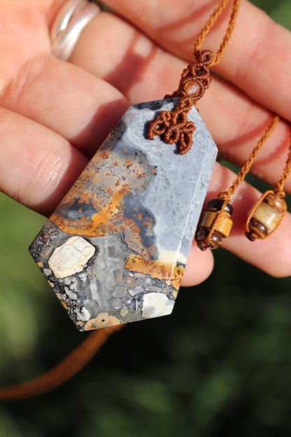 Pendentif en jaspe Maligano
