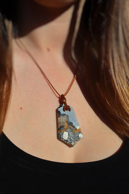 Pendentif en jaspe Maligano