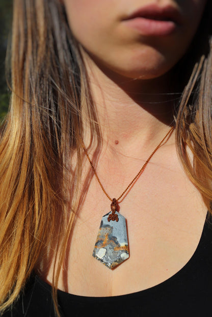 Pendentif en jaspe Maligano