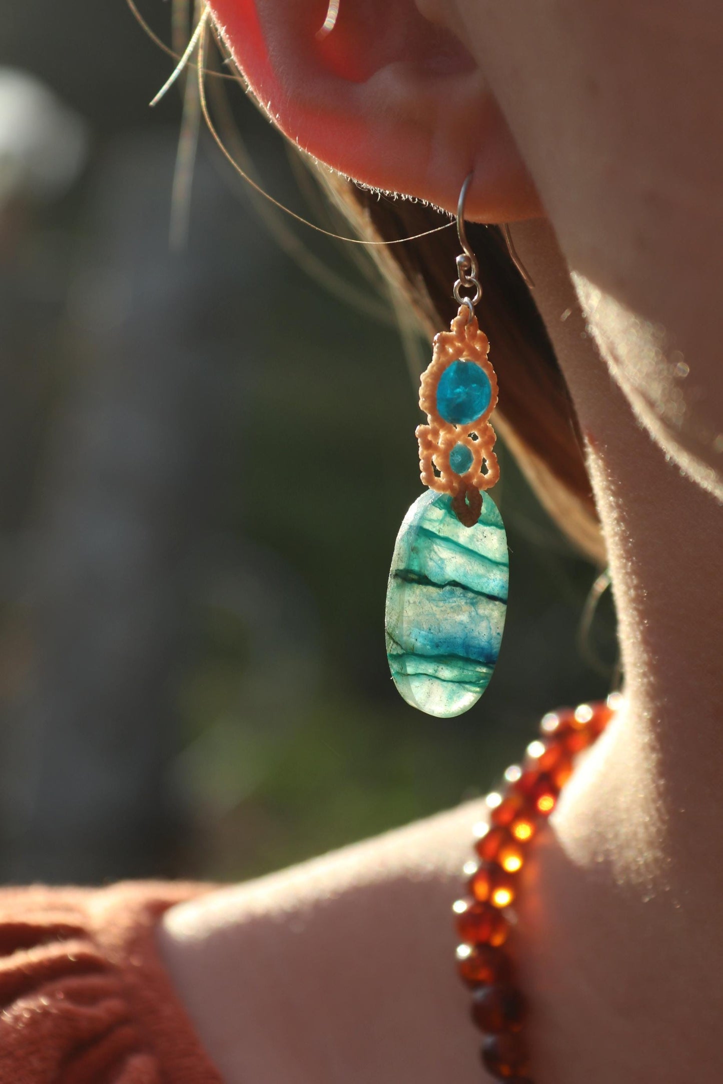 SHATTUCKITE in quartz earrings with apatite beads, 925 silver