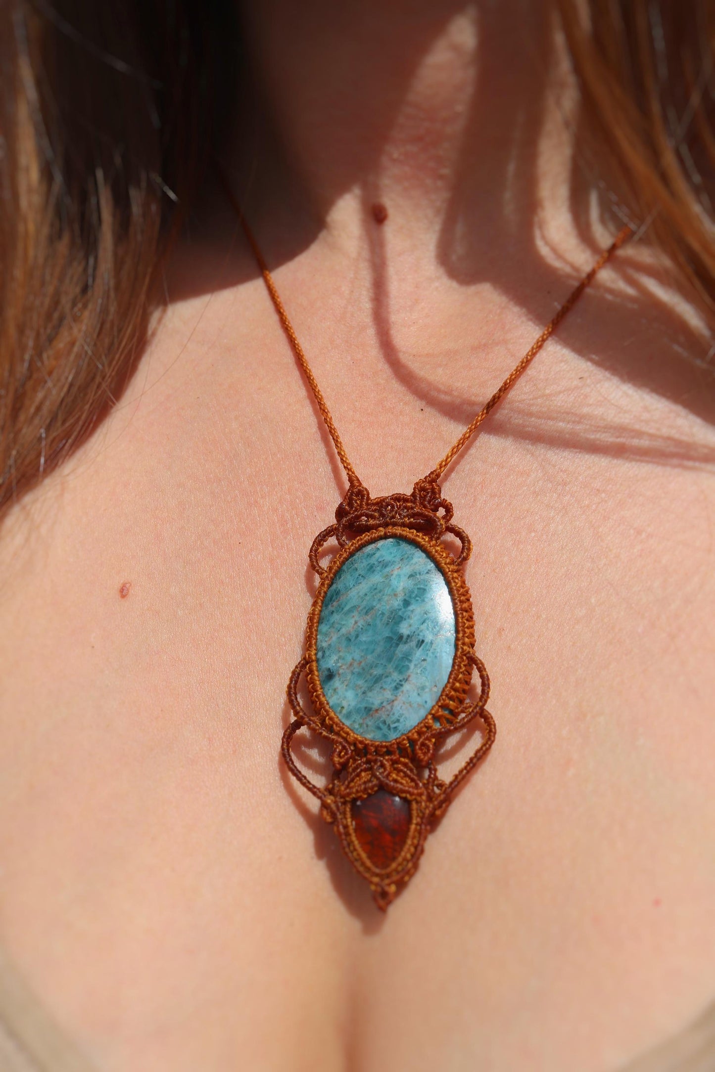 Pendentif APATITE néon et opale du Mexique