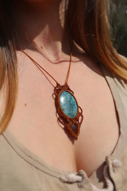 Pendentif APATITE néon et opale du Mexique