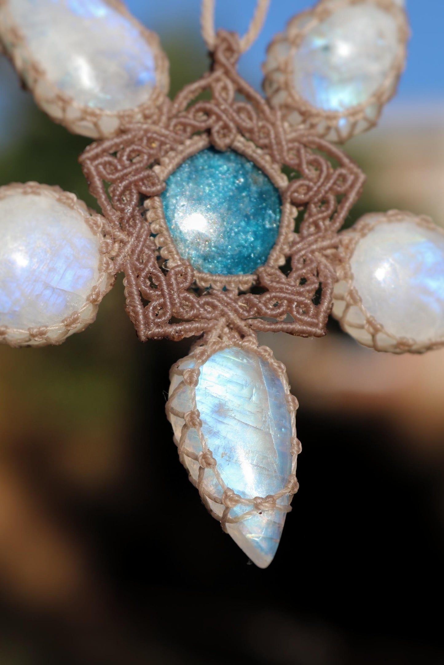 Pendentif PIERRE DE LUNE et APATITE