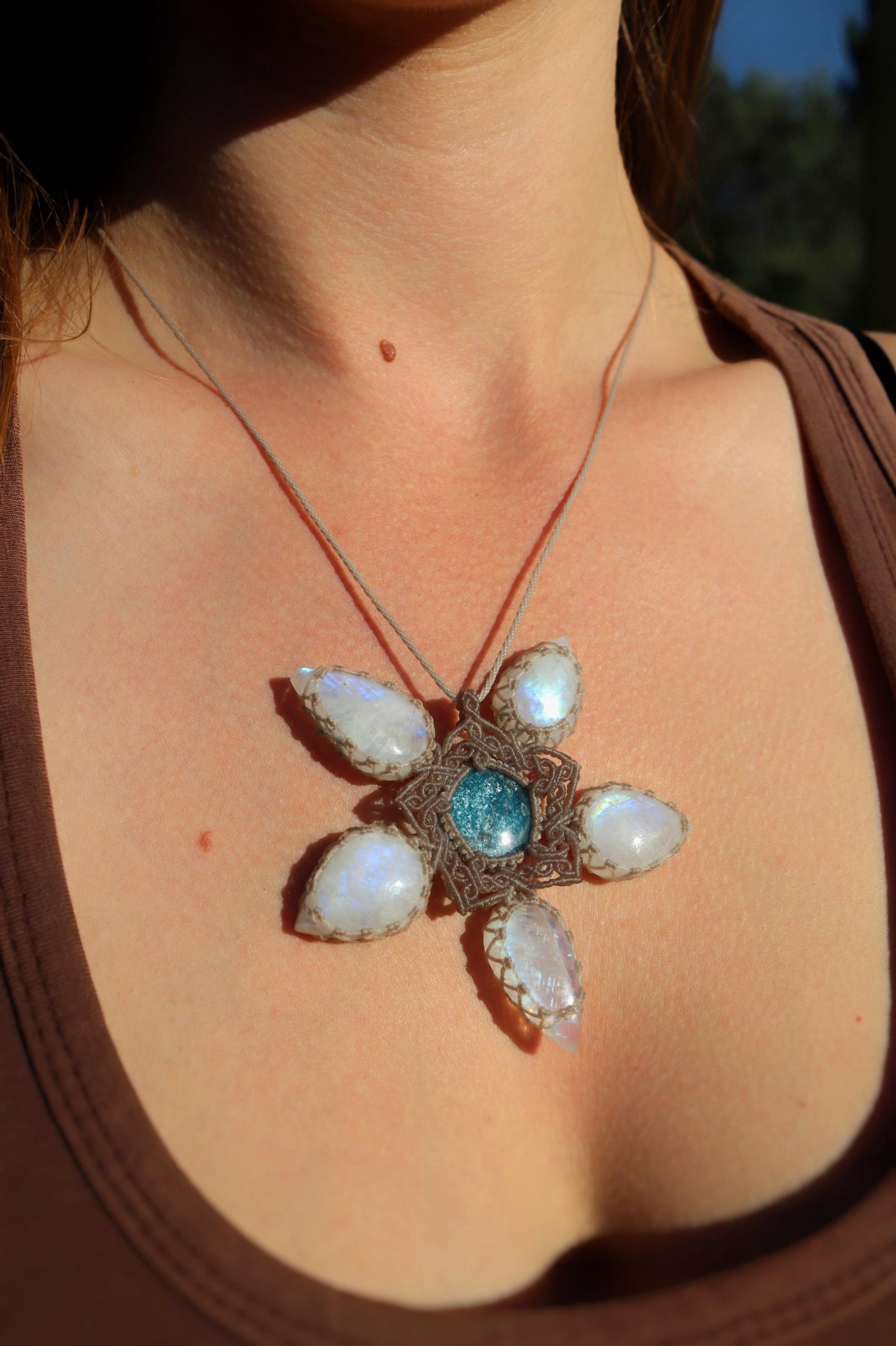 Pendentif PIERRE DE LUNE et APATITE