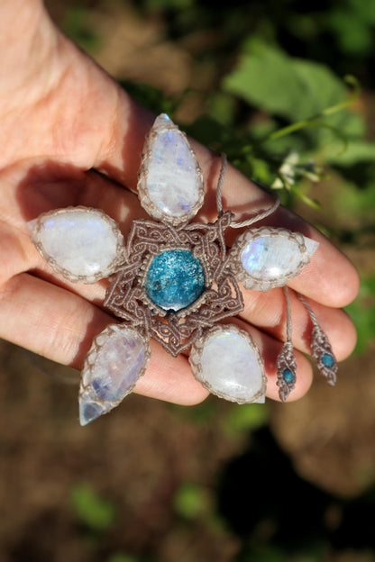 Pendentif PIERRE DE LUNE et APATITE