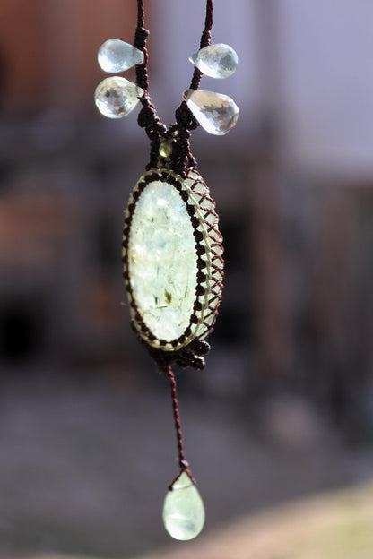 Pendentif PREHNITE avec Aigue-marine, Améthyste verte et péridot