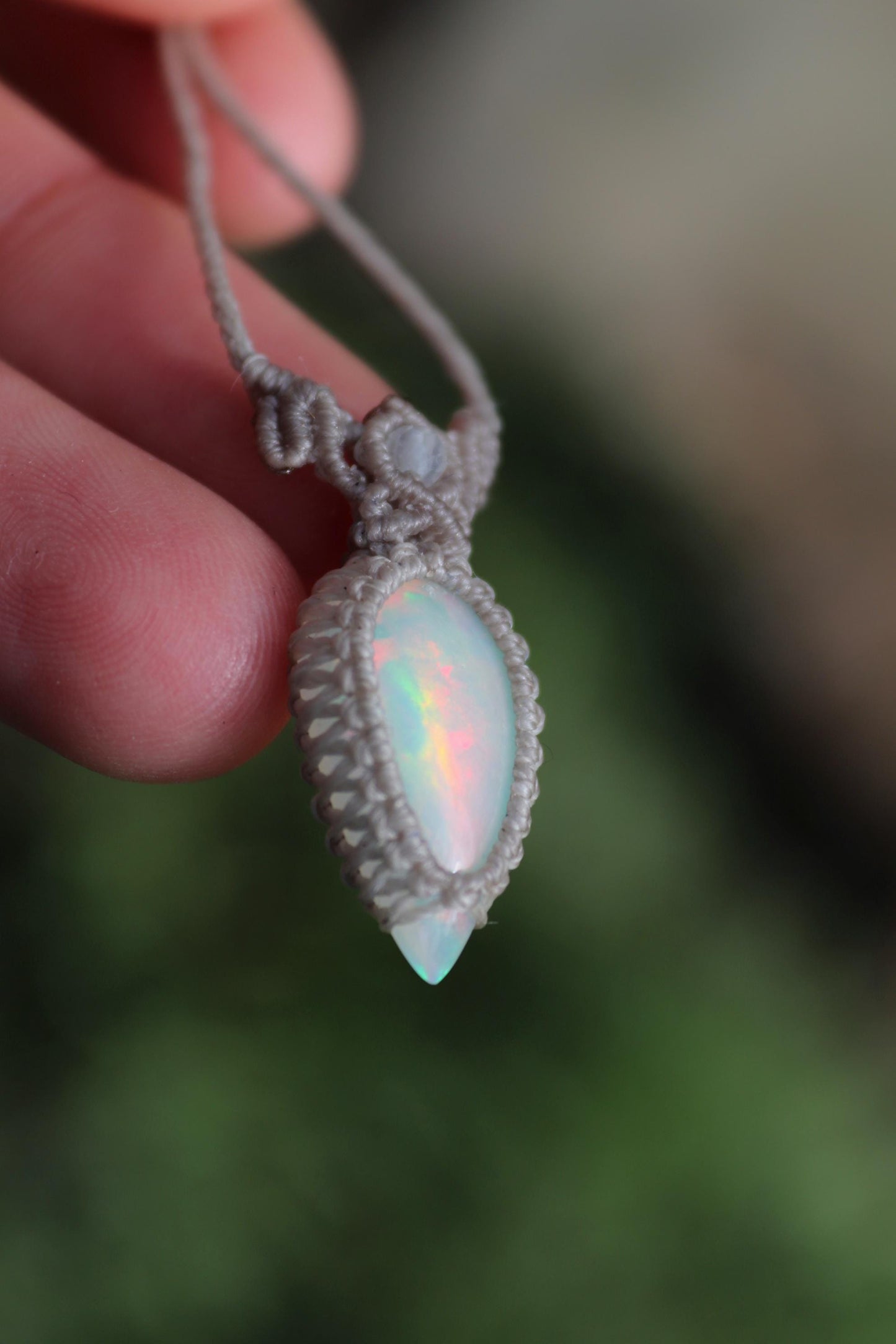 Pendentif OPALE D'ÉTHIOPIE, 20mm