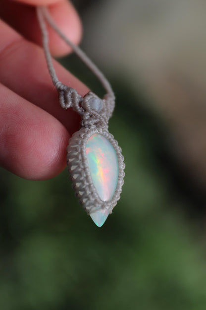 Pendentif OPALE D'ÉTHIOPIE, 20mm