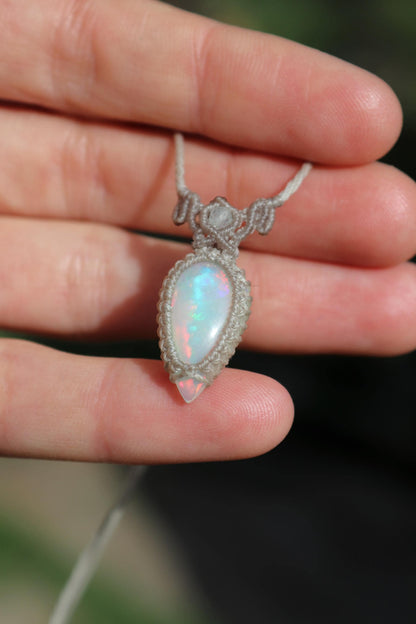 Pendentif OPALE D'ÉTHIOPIE, 20mm