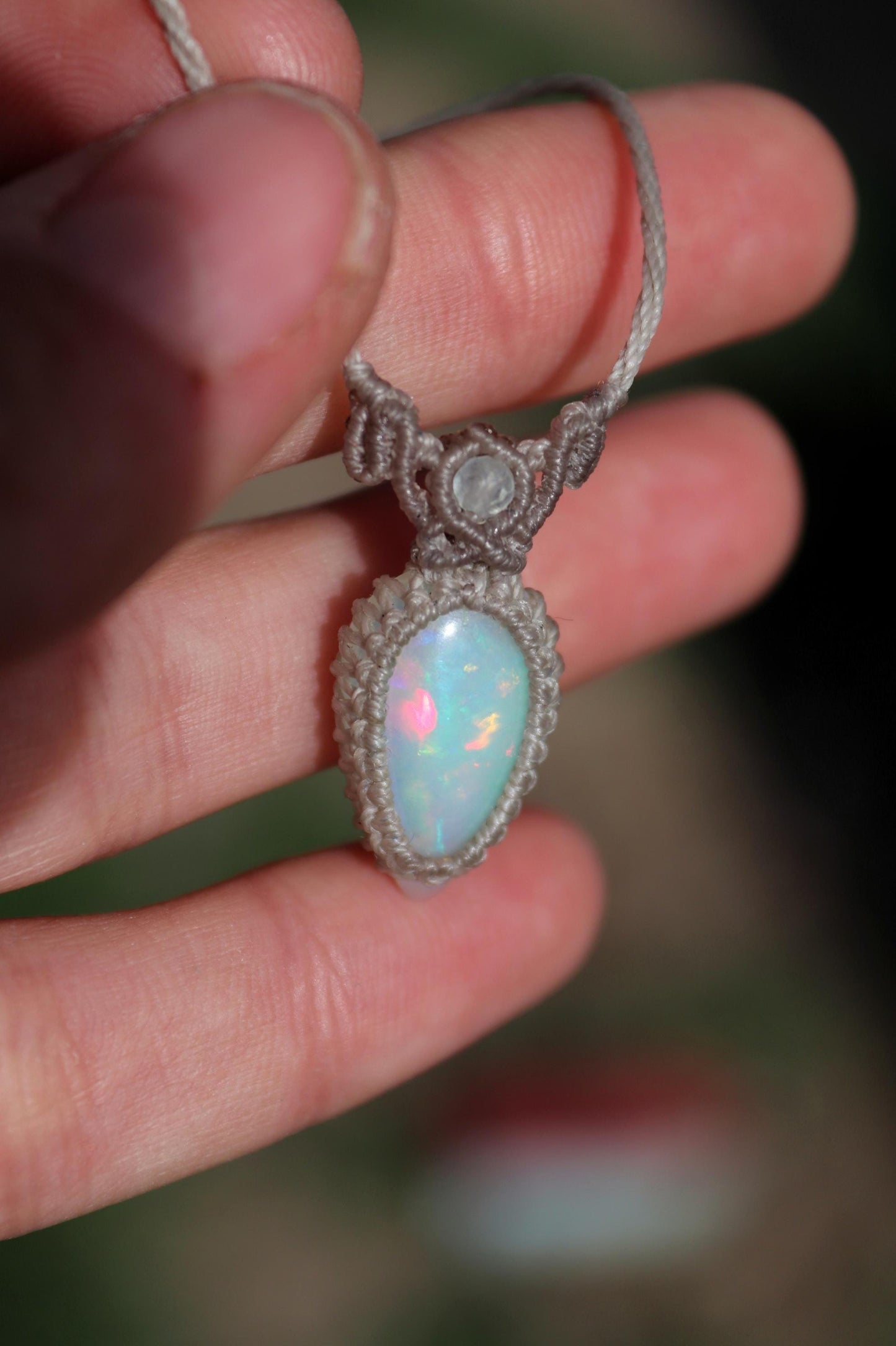 Pendentif OPALE D'ÉTHIOPIE, 20mm