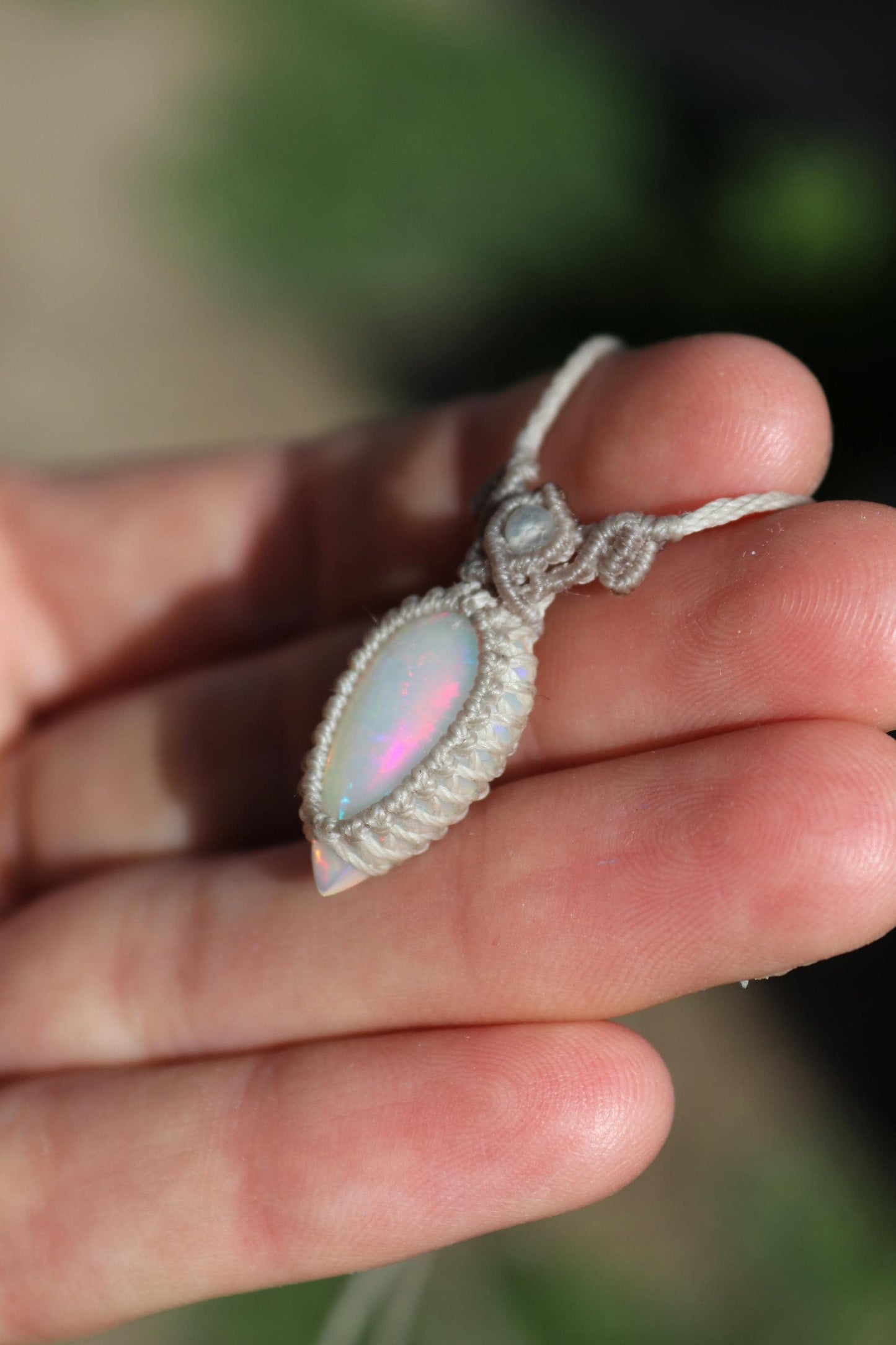 Pendentif OPALE D'ÉTHIOPIE, 20mm