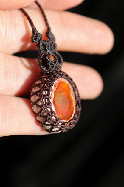 Pendentif mexicain grotte d'OPALE matrice avec perles de cornaline