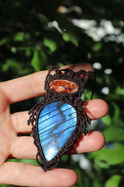 OPALE caverneuse du Mexique et LABRADORITE bleu profond
