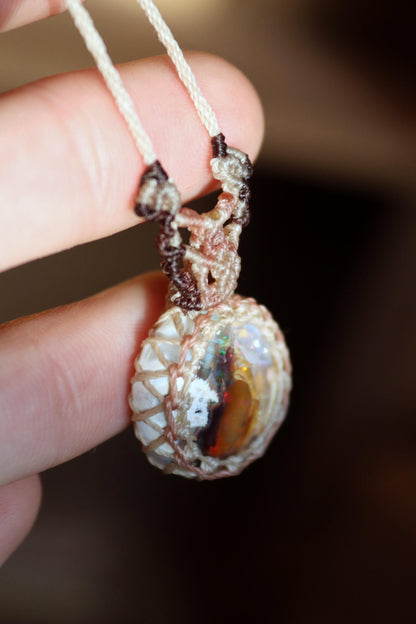 Pendentif OPALE translucide du Mexique