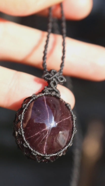 Star RUBY pendant in black macrame