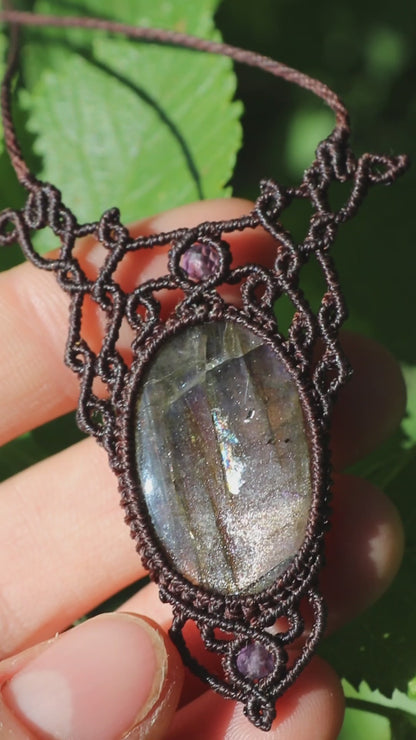 Pendentif en LABRADORITE violette avec perles d'améthyste