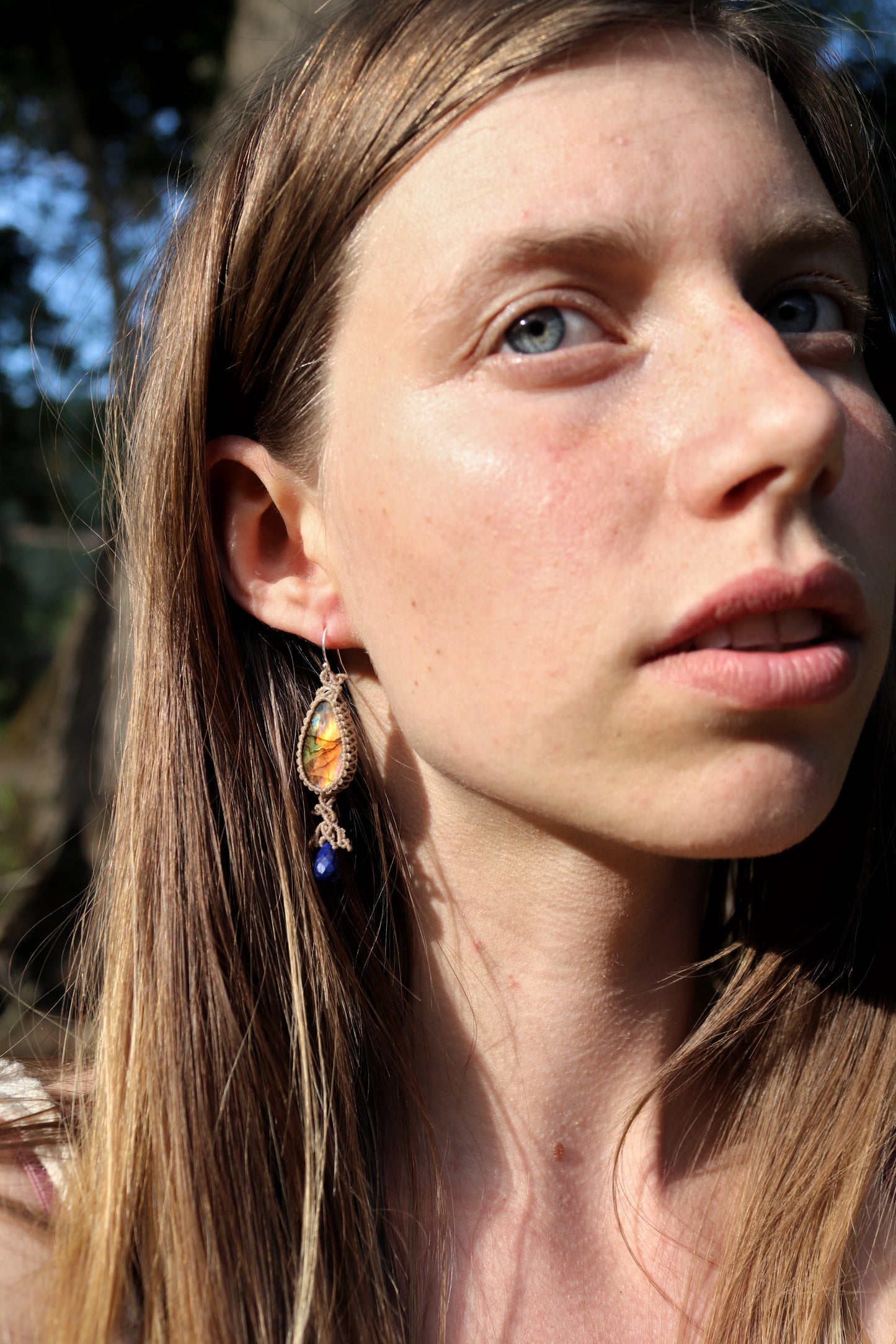 Glowing sunset labradorite earrings with lapis lazuli teardrop, 925 silver