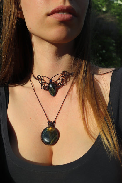Blue Tigers eye choker with lapis lazuli beads