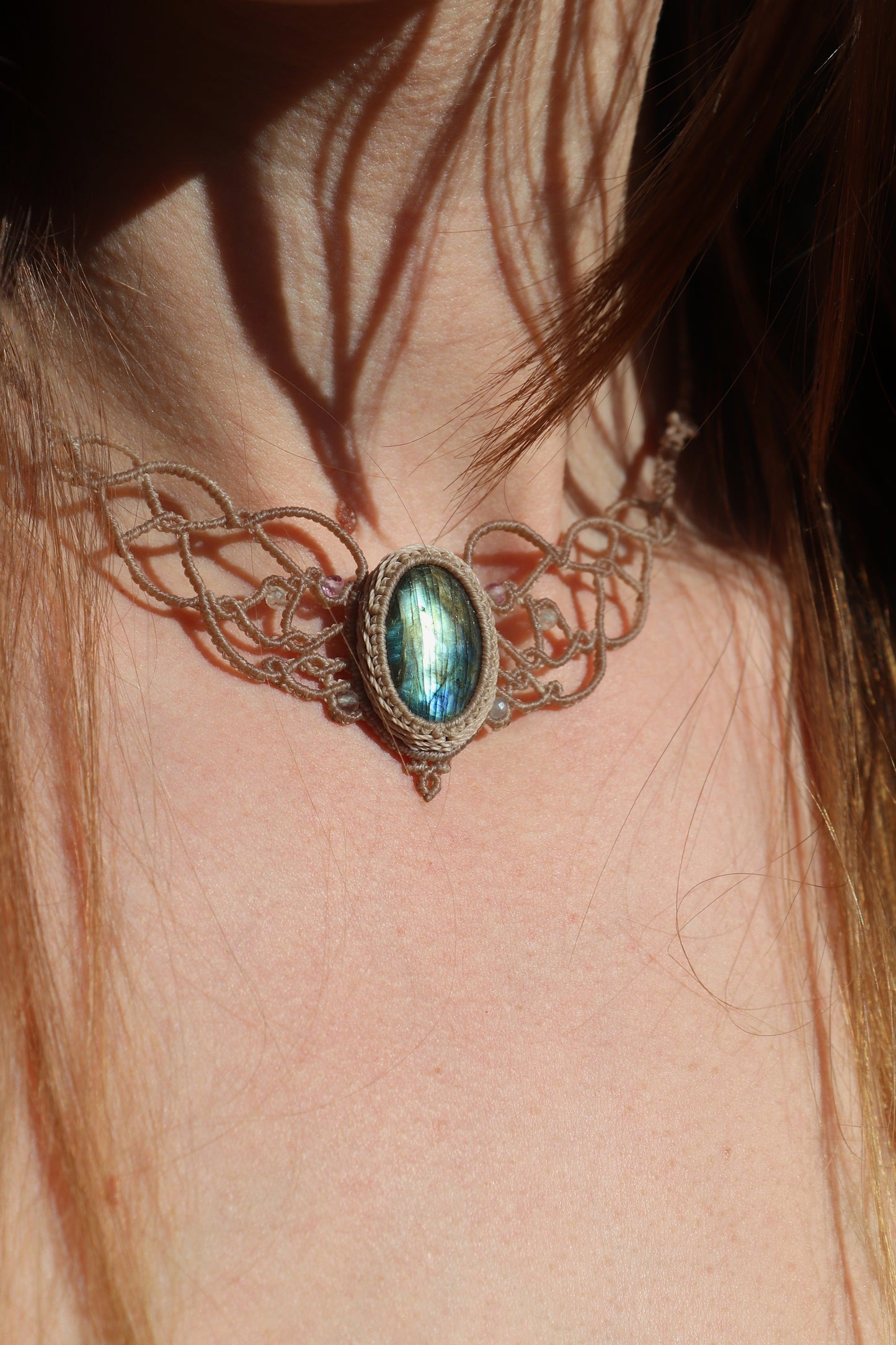 Dainty Green LABRADORITE choker with fluorite beads