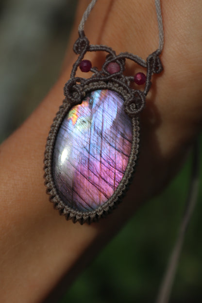 Pink and puple labradorite necklace with tourmaline and Ruby beads | Handmade Macrame Jewelry