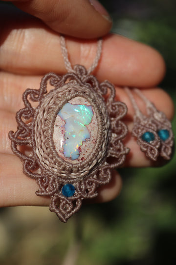 Natural mexican galaxy opal pendant