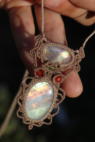 RARE quality translucent golden rainbow moonstone pendant