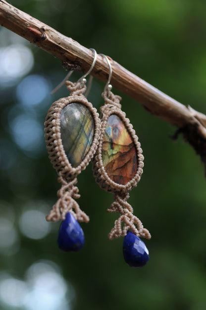 Glowing sunset labradorite earrings with lapis lazuli teardrop, 925 silver