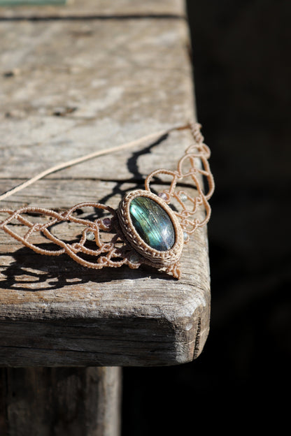 Dainty Green LABRADORITE choker with fluorite beads