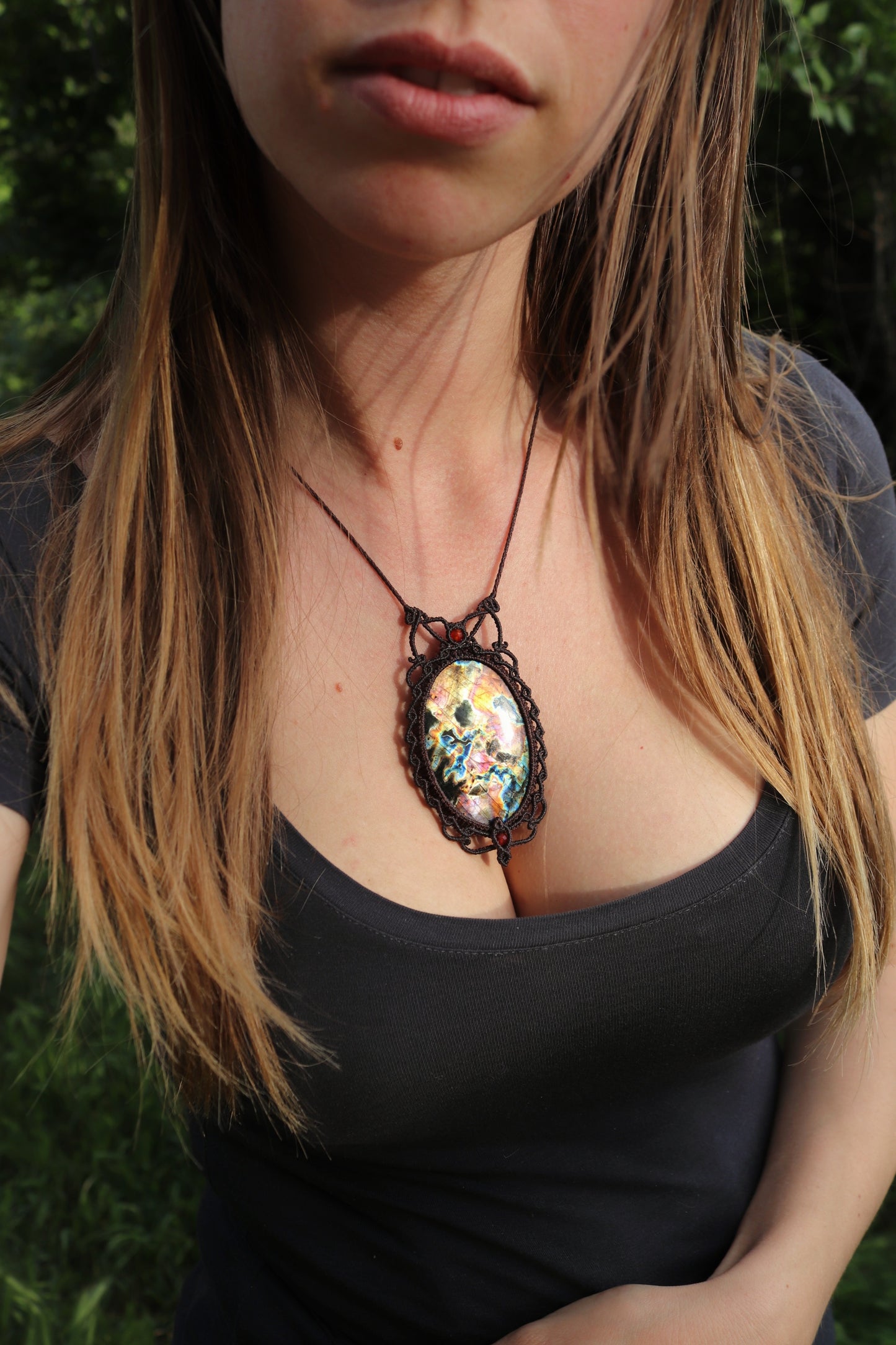 Big Red and purple Labradorite pendant with carnelian beads